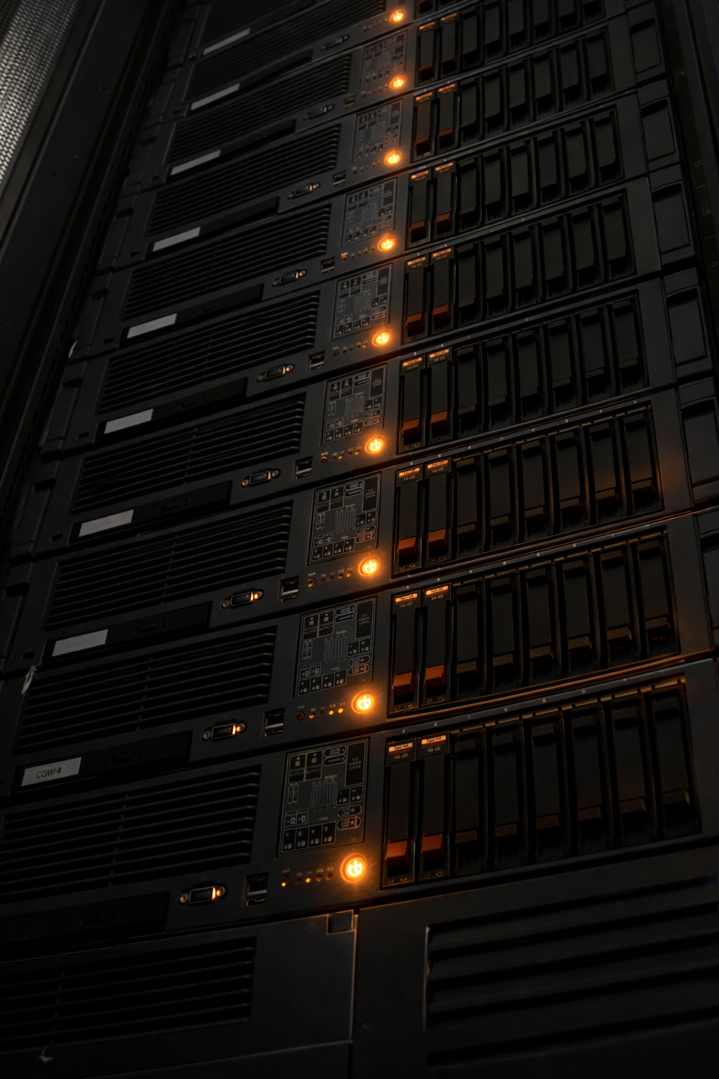 Rechenzentrum, Datenspeicherung und sichere Backup-Infrastruktur